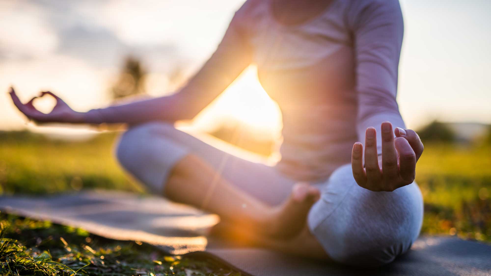 7 Minutes, 7 Days, 7 Meditations ude123