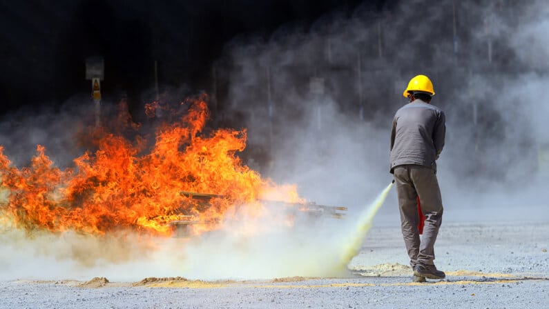 Perform Basic Fire Fighting ude1663