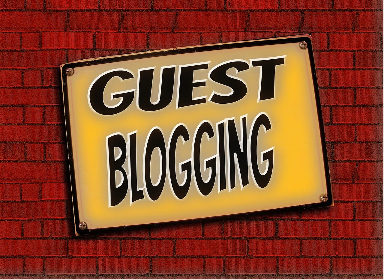 Guest Blogging Your Way To Ultimate Visibility And Traffic ude999