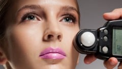 Using a Photographic Light Meter ude_2025912401