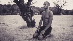 Body: Learn How to Ground Yourself ude_2025912408