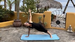 Pilates-based 30 Minute Workout ude_2025913107